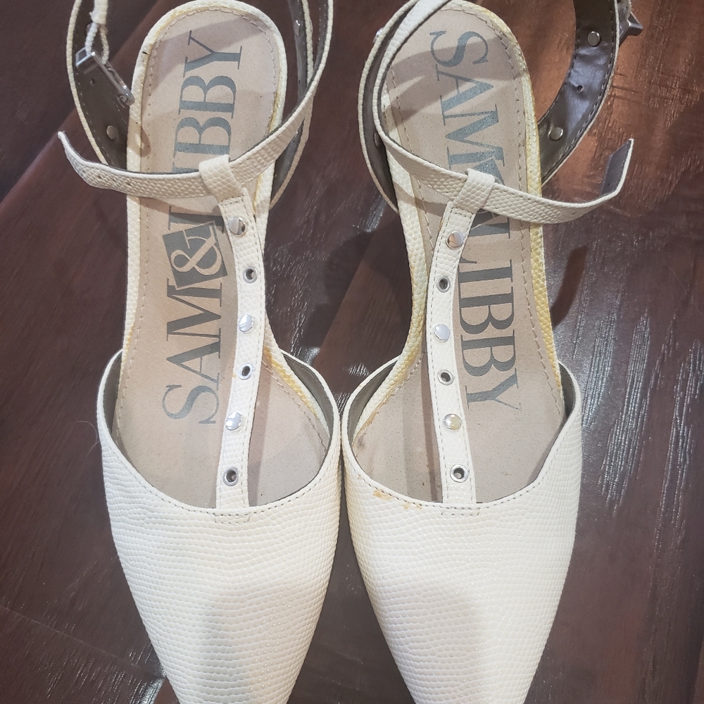 Women's size 7 1/2 heels